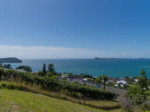 279 Paku Drive, Tairua