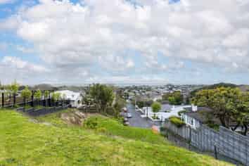 8 Barton Street, Strandon