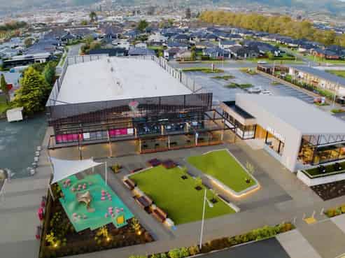 Berryfields Crossing - Retail, Office, Food