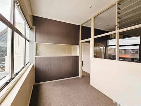 Central Office + Parking -  c.130m²