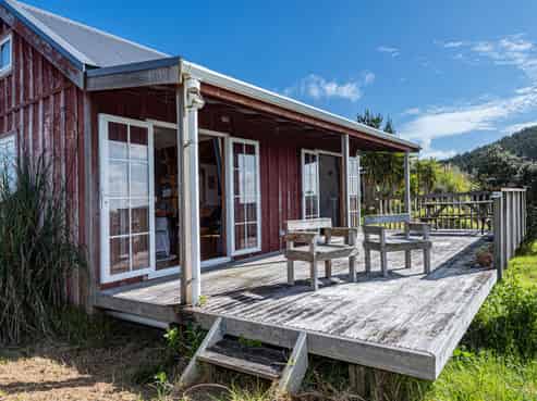 107C Hall Road, Tinopai