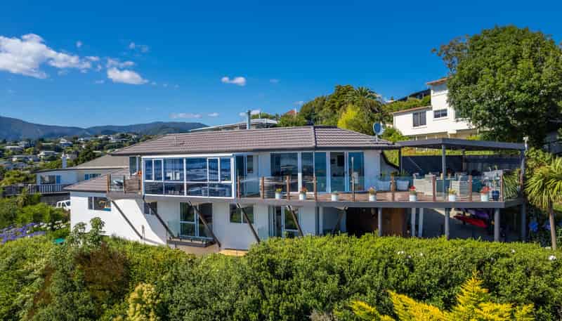 68 Queens Road, Stepneyville