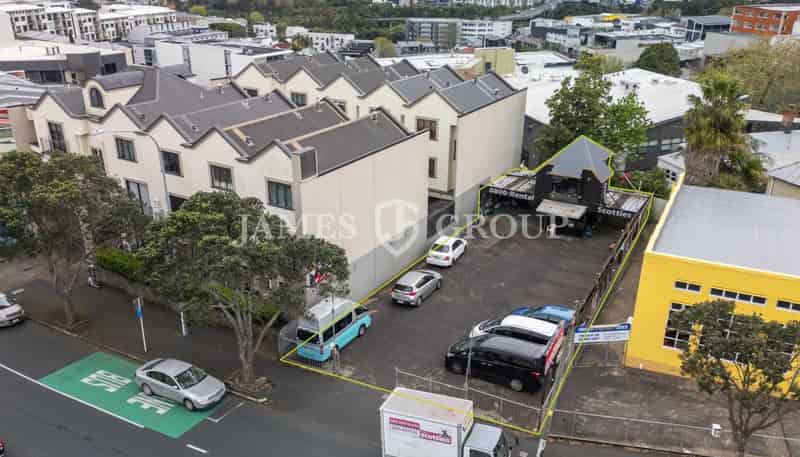 27 New North Road, Eden Terrace