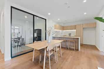 316/48 Esmonde Road, Takapuna