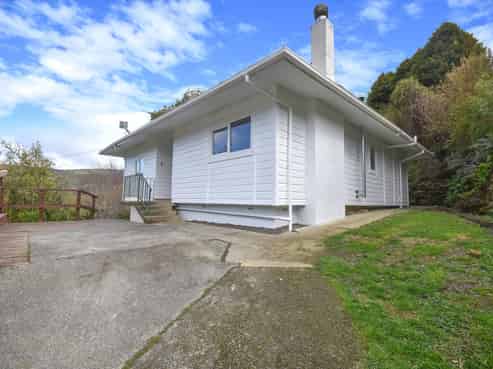 11 Morepork Lane, Waipori Falls