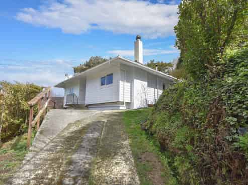 11 Morepork Lane, Waipori Falls
