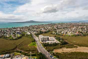 615/48 Esmonde Road, Takapuna