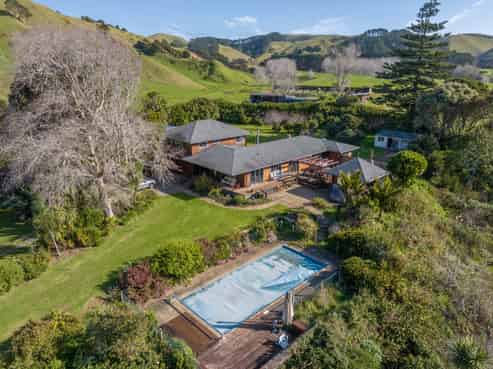 249 Kemp Road, Awhitu