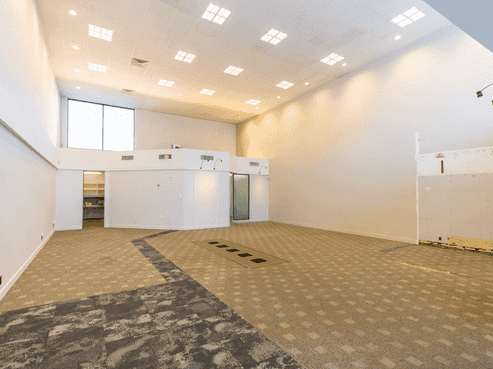 Prime Retail Space in Devonport's Vibrant Heart
