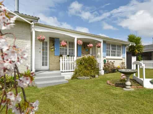 45 Hathor Street, Westbrook