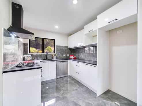 4/60 Moncrieff Avenue, Clendon Park