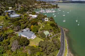 8A McKenzie Road, Whangaroa