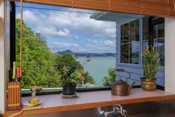 8A McKenzie Road, Whangaroa