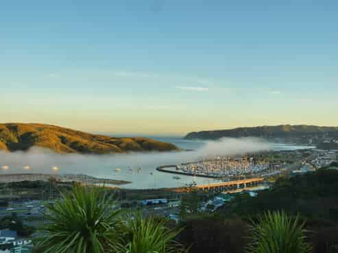 22A Kahu Road, Paremata