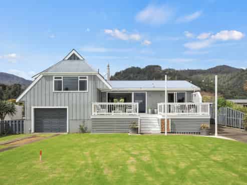 30 Seaview Avenue, Te Puru