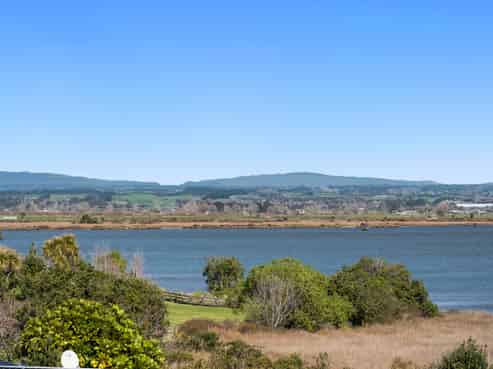 575 Pukehina Parade, Pukehina