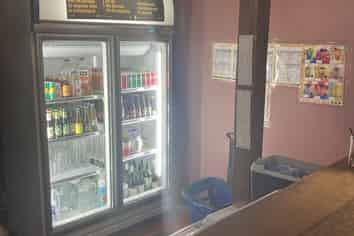 Successful restaurant business for sale