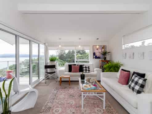 1/3 Lighthouse Road, Napier Hill