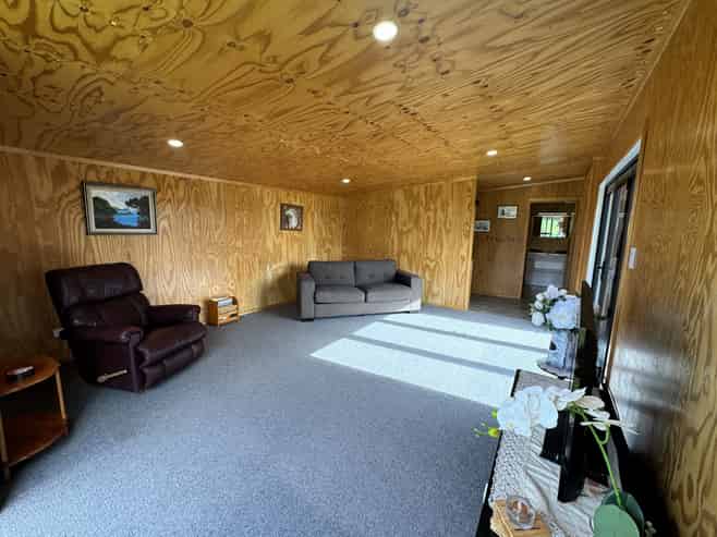 65 Proud Road, Aranga