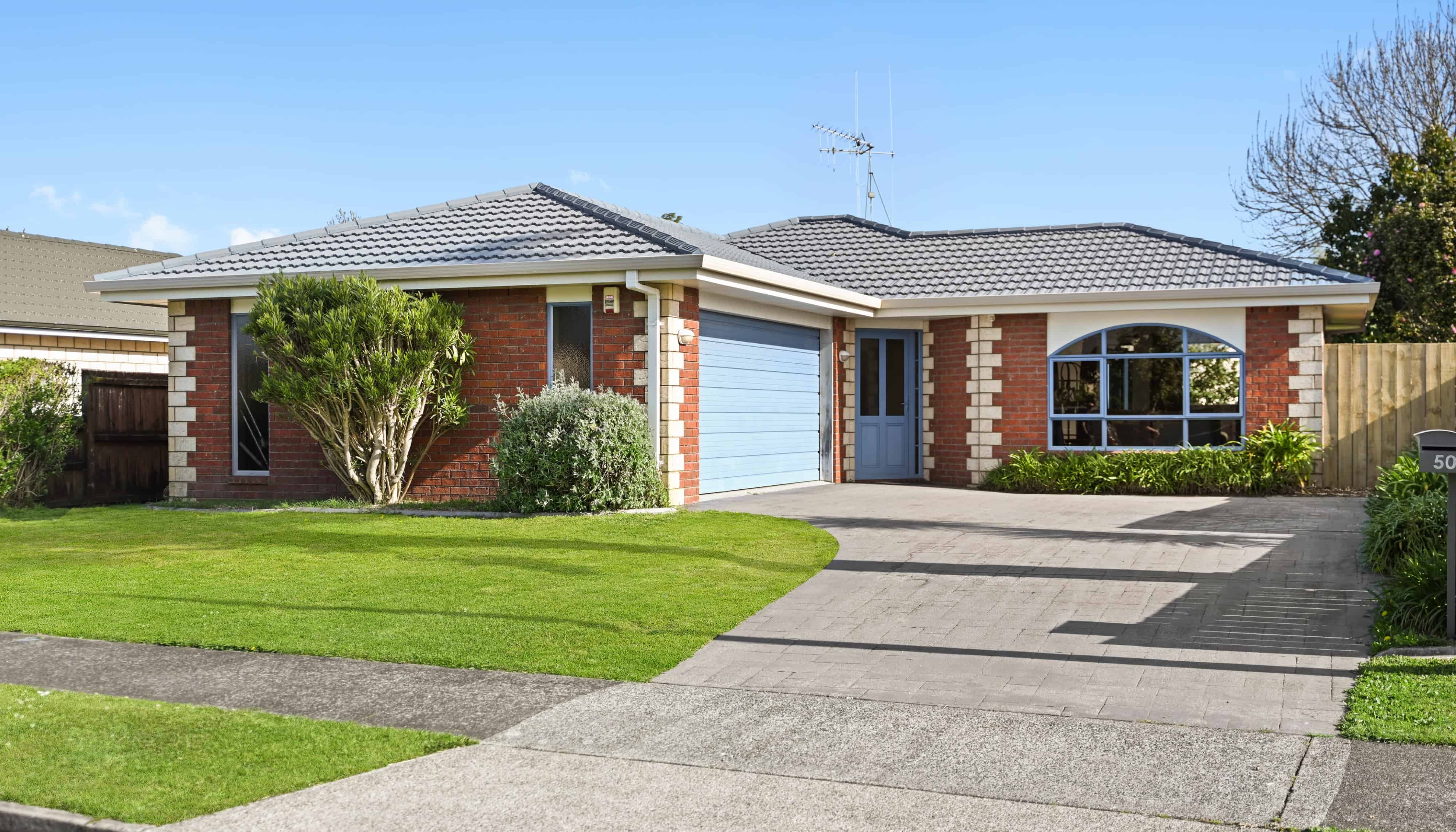 Sold 50 Waiwherowhero Drive, Saint Andrews realestate.co.nz