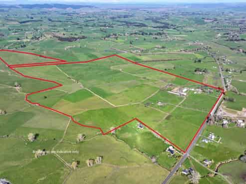 1781 Miranda Road, Mangatangi