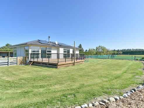 133 Riverside Road, Okuku