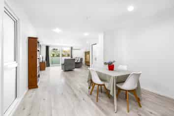 210/26 Remuera Road, Newmarket