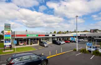 Retail for Lease in Howick