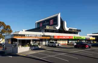 Leasing Opportunity in Popular Food Court