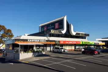 Leasing Opportunity in Popular Food Court