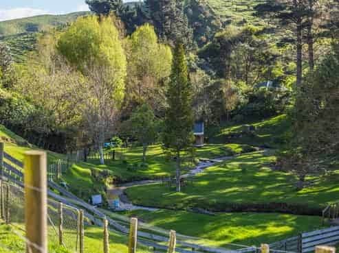 997 Ohariu Valley Road, Ohariu