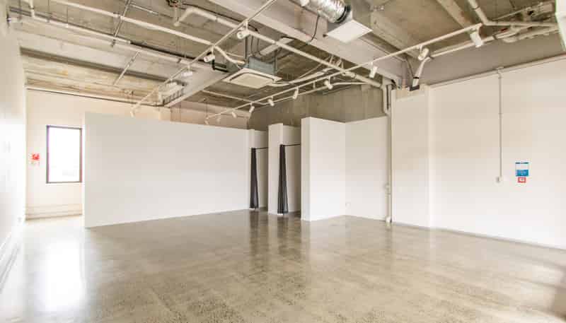 R6/82 Te Oneroa Way, Long Bay