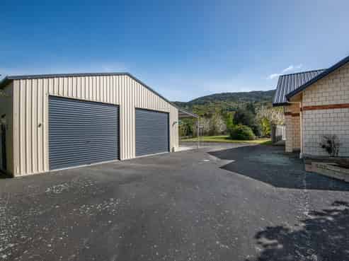 310 Tirohanga Road, North Taieri