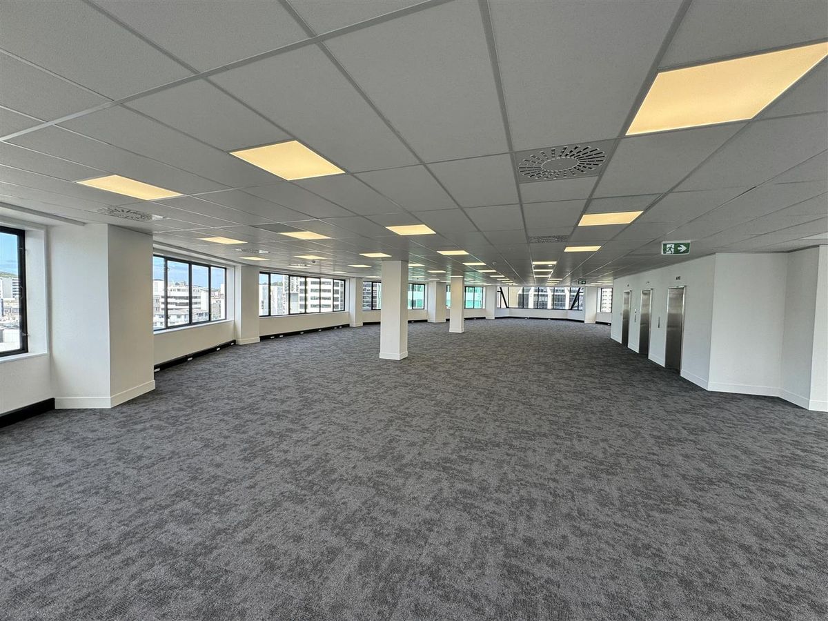 Refurbished Full Floor | Great Views - Ansicht 3