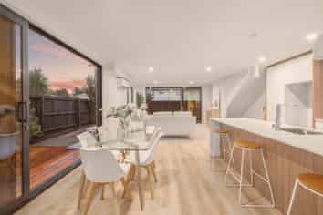 153 Springfield Road, Saint Albans