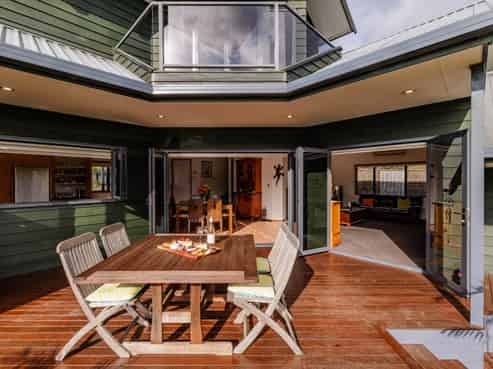 2 Spinnaker Point, Paihia