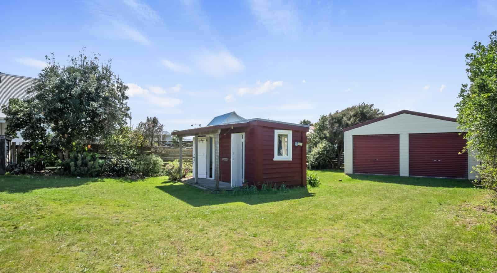 9 Duncan Street, Waikawa Beach, Horowhenua For Sale realestate.co.nz