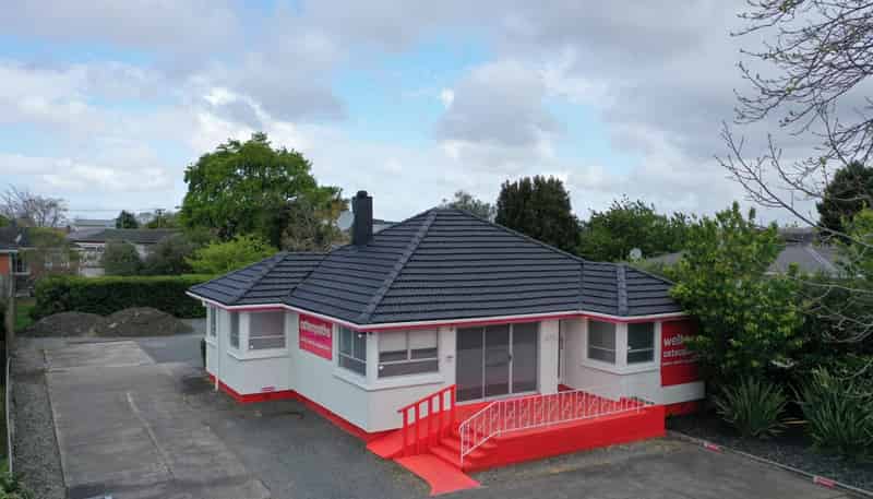 31 Lincoln Road, Henderson