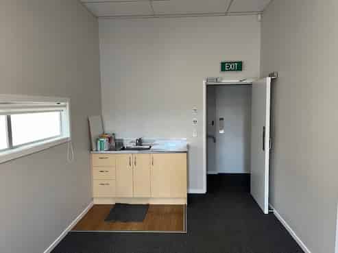 Top private office