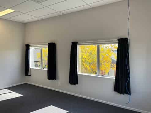 Top private office