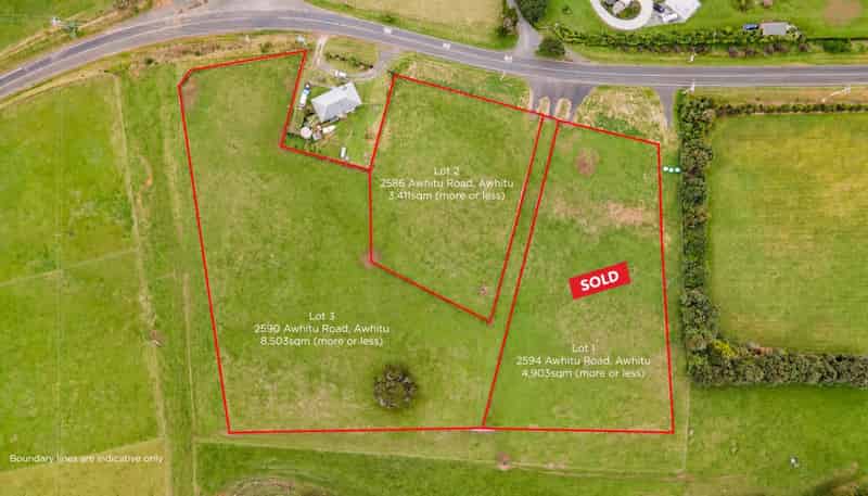 2586 Awhitu Road, Awhitu