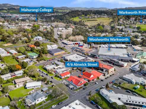 Prime Town Centre Development Opportunity!