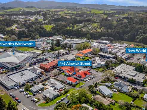 Prime Town Centre Development Opportunity!