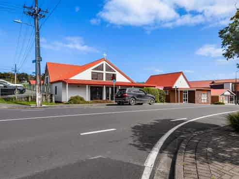 Prime Town Centre Development Opportunity!