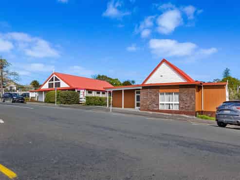 Prime Town Centre Development Opportunity!