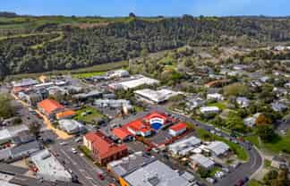 Prime Town Centre Development Opportunity!