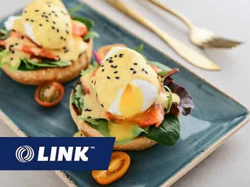Cafe with Potential in a Thriving Shopping Mall