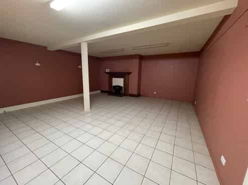 Golden Mile Professional Office