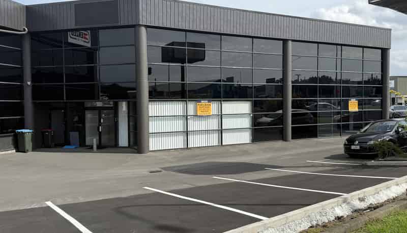 J/701 Great South Road, Penrose