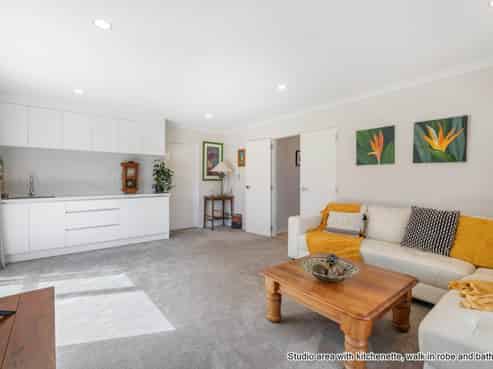28 Celestial Crescent, Orewa